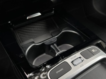 Mercedes Klasa A W177/V177 Hatchback Facelifting 1.3 200 163KM 2025 MERCEDES-BENZ A Klasa 200 AMG Line 1.3 (163KM) 2025, zdjęcie 9