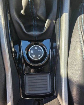 Peugeot 2008 I SUV 1.2 PureTech 110KM 2015 Peugeot 2008 1.2 Benzyna 110KM, zdjęcie 15