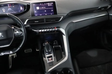Peugeot 5008 II Crossover 2.0 BlueHDI 180KM 2017 Peugeot 5008 2.0 BlueHDi, Salon Polska, 178 KM, zdjęcie 7