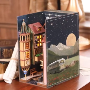 3D-домик среди книг Book Nook Прогулка под звездами Франция CuteBee