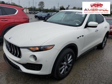 Maserati Levante 2018 Maserati Levante 2018, 3.0L, 4x4, po gradobiciu 3.0 Benzyna 345KM