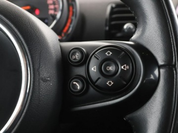 Mini Clubman F54 Kombi 1.5 102KM 2020 Mini Clubman Automat Pepper Klimatronik Tempomat, zdjęcie 27