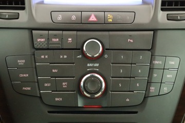 Opel Insignia I Hatchback 2.0 CDTI ECOTEC 160KM 2013 Opel Insignia 2.0 CDTI, Salon Polska, 4X4, Skóra, zdjęcie 10