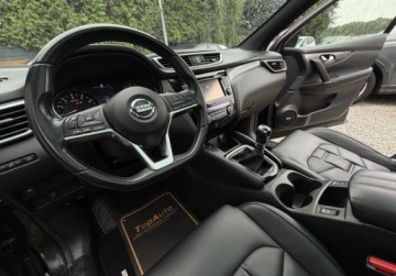 Nissan Qashqai II Crossover Facelifting 1.6 DiG-T 163KM 2018 Nissan Qashqai TEKNA 1.6 163KM SKORA BOSE panorama ZAREJESTROWANY navi, zdjęcie 10
