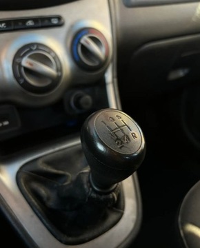 Hyundai i10 I Hatchback Facelifting 1.2 DOHC 85KM 2011 Hyundai i10 Niski przebieg Klima Isofix Gwarancja w cenie Warszawa VRKX, zdjęcie 20