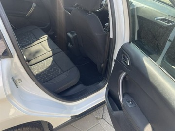 Peugeot 2008 I SUV 1.2 VTi 82KM 2013 Peugeot 2008 Opłacony LED Klima Benzyna, zdjęcie 6