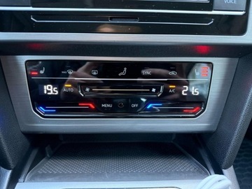 Volkswagen Passat B8 Limousine Facelifting 1.5 TSI EVO 150KM 2021 Volkswagen Passat 1.5TSI 150KM LED CzujnikiParkowania SalonPL NiskiPrzebie, zdjęcie 28