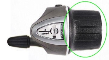 РЕЗИНОВЫЙ ПОВОРОТНЫЙ ПЕРЕКЛЮЧАТЕЛЬ BATAVUS 7/8