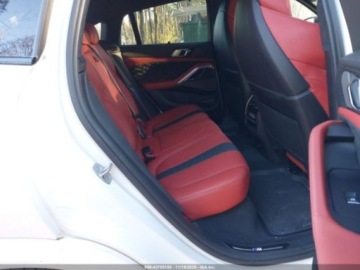 BMW Seria 6 G32 2023 BMW X6M 2023r., 4x4, 4.4L 4.4 Benzyna 617KM, zdjęcie 9