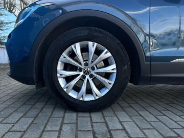 Volkswagen Tiguan II SUV 1.5 TSI EVO 150KM 2020 Volkswagen Tiguan |Digital Cockpit| Elektryczna kl, zdjęcie 29