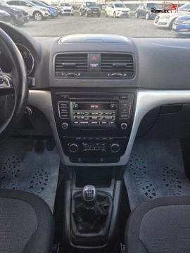 Skoda Yeti Outdoor 1.2 TSI 105KM 2014 Skoda Yeti 1.2 Benzyna 105KM Klimatyzacja Po Serwisie Oplacony 1.2 Benzyna, zdjęcie 15