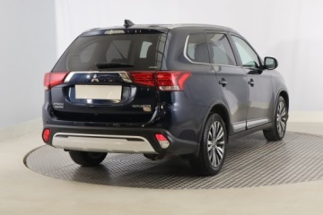 Mitsubishi Outlander III SUV Facelifting 2017 2.0 150KM 2018 Mitsubishi Outlander 2.0, Salon Polska, zdjęcie 4