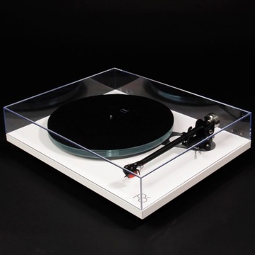 Rega Planar 6 (Аня) Белый / P6