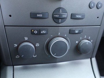 Opel Astra H Hatchback 5d 1.6 Twinport ECOTEC 105KM 2005 Opel Astra 1.6 16V, 1. Właściciel, Klima, zdjęcie 11