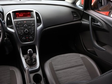 Opel Astra J Sedan 1.4 Turbo ECOTEC 140KM 2016 Opel Astra 1.4 T, Salon Polska, 1. Właściciel, zdjęcie 7