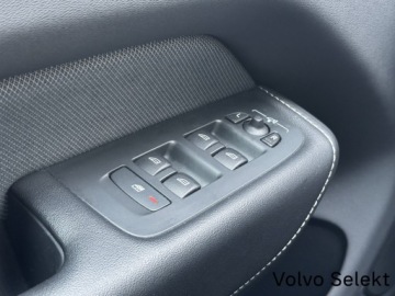 Volvo XC60 II 2022 Volvo XC 60 B4 Benzyna | R-Design | aut | Salon Po, zdjęcie 31