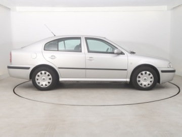 Skoda Octavia I Hatchback 1.9 TDI 101KM 2007 Skoda Octavia 1.9 TDI , Salon Polska, Serwis ASO, zdjęcie 5