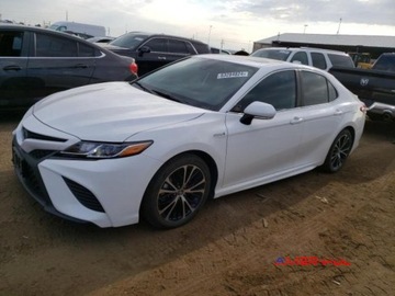 Toyota Camry IX 2020 Toyota Camry 2020 r., 2,5L HYBRID SE 2.5 Hybryda 208KM, zdjęcie 2