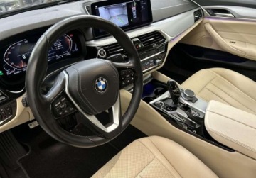 BMW Seria 5 G30-G31 Limuzyna Facelifting 2.0 518d 150KM 2021 BMW Seria 5 2.0 Diesel 150KM, zdjęcie 9