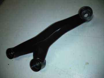 KTM Duke 125 21r крепление двигателя правая ручка