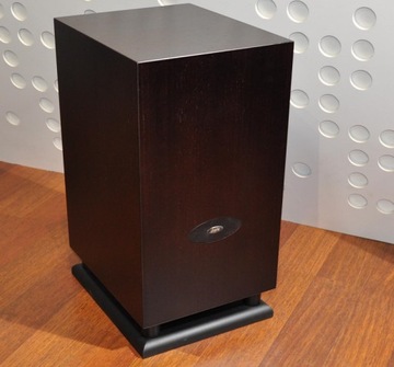 CHARIO SYNTAR 501 WENGE TASTE АКТИВНЫЙ САБВУФЕР