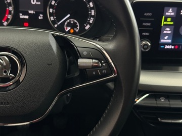 Skoda Octavia IV Liftback 2.0 TDI 115KM 2021 Skoda Octavia Ambition / LED / CarPlay/Android Aut, zdjęcie 20