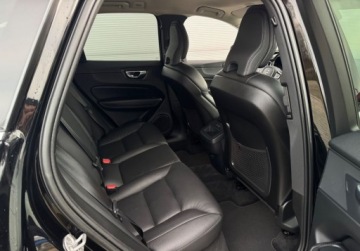 Volvo XC60 II 2023 Volvo XC 60 B4 FullLed El.Klapa Fotele Pamieci Skora Kamera Line Assist Gw, zdjęcie 25