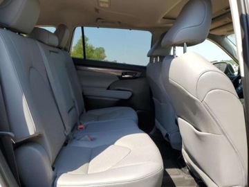 Toyota Highlander III 2021 Toyota Highlander 2021r., Limited, od ubezpieczalni 3.5 Benzyna 295KM, zdjęcie 9