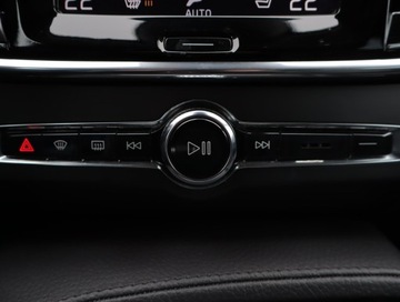 Volvo V90 II Kombi 2.0 D3 150KM 2018 Volvo V90 D3, Automat, Skóra, Navi, Klima, zdjęcie 12