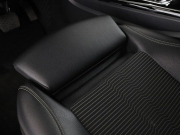 Mercedes Klasa A W177/V177 Hatchback 2.0 250 224KM 2018 Mercedes A 250 225KM Automat Navi Czujniki, zdjęcie 37