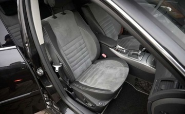 Renault Laguna III Hatchback 2.0T 16v 170KM 2011 Renault Laguna Renault Laguna 2.0 TCe 170 Initiale 2.0 Benzyna 170KM, zdjęcie 14