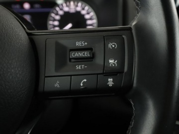 Nissan Qashqai II Crossover Facelifting 1.3 DIG-T 140KM 2021 Nissan Qashqai mHEV full LED klima auto kamera i, zdjęcie 27