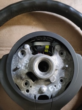 BMW F20 M-ПАКЕТ РУЛЕВОЕ КОЛЕСО С ПОДУШКОЙ