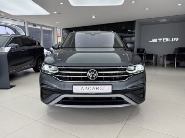 Volkswagen Tiguan Allspace SUV Facelifting 2.0 TDI SCR 150KM 2022 Volkswagen Tiguan Allspace Allspace Elegance 4Motion Hak Kamera cofania, zdjęcie 5
