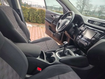 Nissan Qashqai II Crossover 1.2 DIG-T 115KM 2014 Nissan Qashqai Panorama Dach Nawicacja Kamera Cofania 1.2 Benzyna 115KM, zdjęcie 16