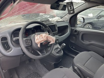 Fiat Panda III Hatchback 5d seria 4 1.0 Hybrid 70KM 2024 Fiat Panda Cross mHEV Klimatyzacja Czujniki, zdjęcie 7