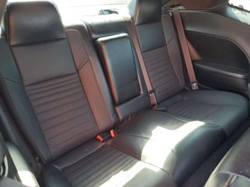 Dodge Challenger III 2016 Dodge Challenger RT Scat Pack 2016 6.4l 6.4 Benzyna 485KM, zdjęcie 10