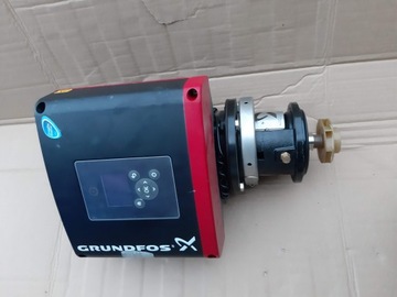 silnik serwisowy pompa Grundfos TPE3 40-80