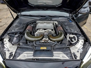 Mercedes Klasa C W205 2019 Mercedes-Benz Klasa C 63 AMG 2019 4.0 Benzyna 469KM, zdjęcie 6