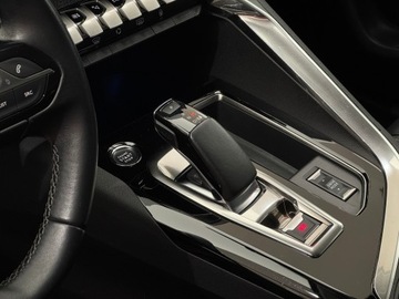 Peugeot 3008 II Plug-In Hybrid Facelifting 1.6 HYBRID 225KM 2021 Peugeot 3008 Allure Pack / LED / Kamera / 1właścic, zdjęcie 7