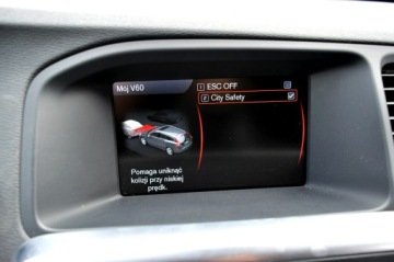 Volvo V60 I Kombi 2.0 D3 136KM 2013 Volvo V60 LiFT 2,0D 5-Cilindrów Automat Ledy, zdjęcie 29