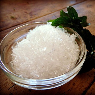 КРИСТАЛЛ МЕНТОЛ КРИСТАЛЛЫ МЕНТОЛА АРОМАТИРОВАННАЯ МЯТА 100 Г