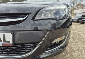 Opel Astra J GTC 1.4 Turbo ECOTEC 120KM 2015 Opel Astra NaviKameraPdcGrzaneFotele 1.4 Benzyna 120KM, zdjęcie 6