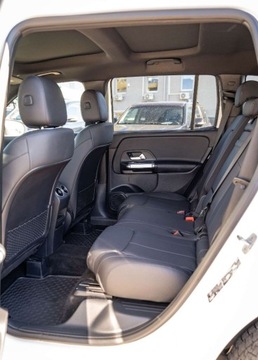 Mercedes GLB SUV 2.0 250 224KM 2023 Mercedes-Benz GLB Mercedes-Benz Klasa GLB 2.0 4Matic 224KM 2.0 Benzyna, zdjęcie 15