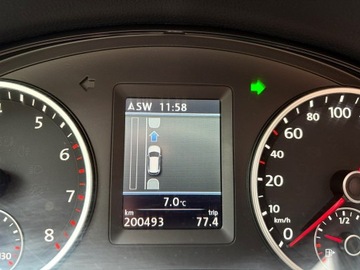 Volkswagen Tiguan I SUV Facelifting 1.4 TSI BlueMotion 160KM 2012 Volkswagen Tiguan 1.4 160 KM Kamera cofania Hak, zdjęcie 17