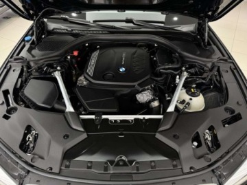 BMW Seria 5 G30-G31 Limuzyna 520d 190KM 2019 BMW Seria 5 520d xDrive Luxury Line Kamera cofania Nawigacja Salon Pols, zdjęcie 17