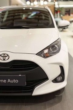 Toyota 2024 Toyota Yaris 1.5 Comfort 1.5 Benzyna 125KM, zdjęcie 10