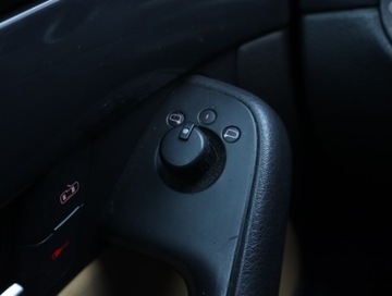 Audi A4 B6 Cabrio 1.8 T 163KM 2003 Audi A4 1.8 T, Navi, Xenon, Klima, Klimatronic, zdjęcie 16