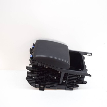 JAGUAR E-PACE 2018 TUNEL CENTRÁLNÍ