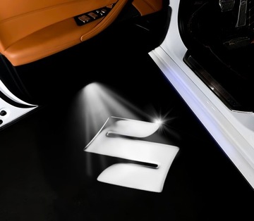 2X LED LOGO PROJEKTOR SUZUKI VITARA SX4 SWACE SWIFT IGNIS JIMNY LAMPKA 12V